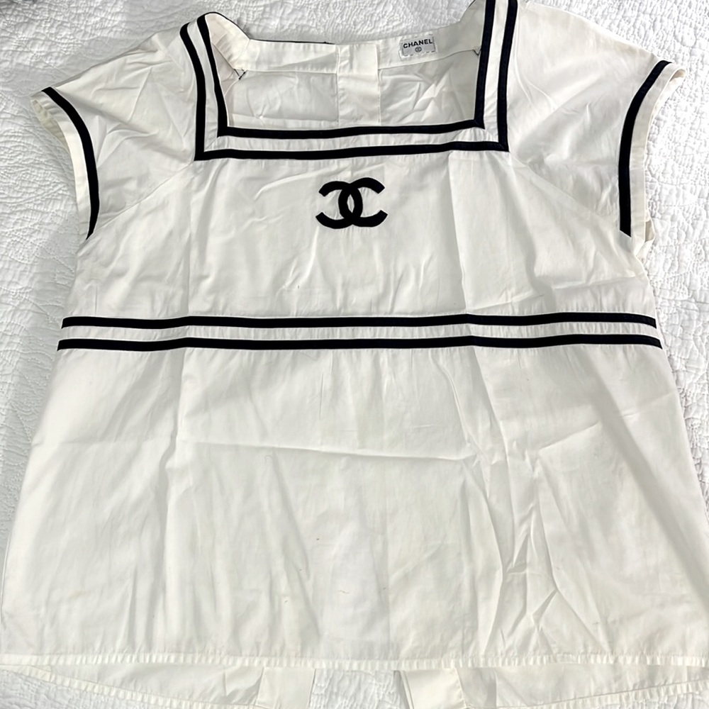 CHANEL VINTAGE CC EMBROIDERED LOGO SAILOR TOP FR 36